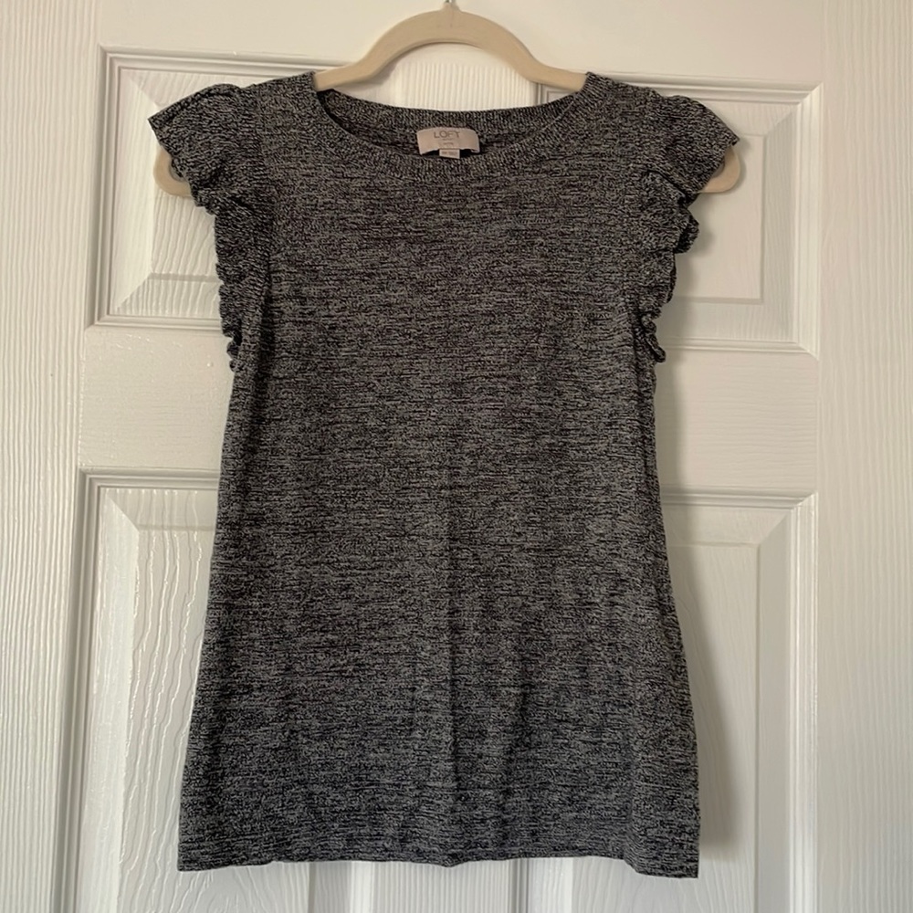 LOFT Petite flutter sleeve top SP